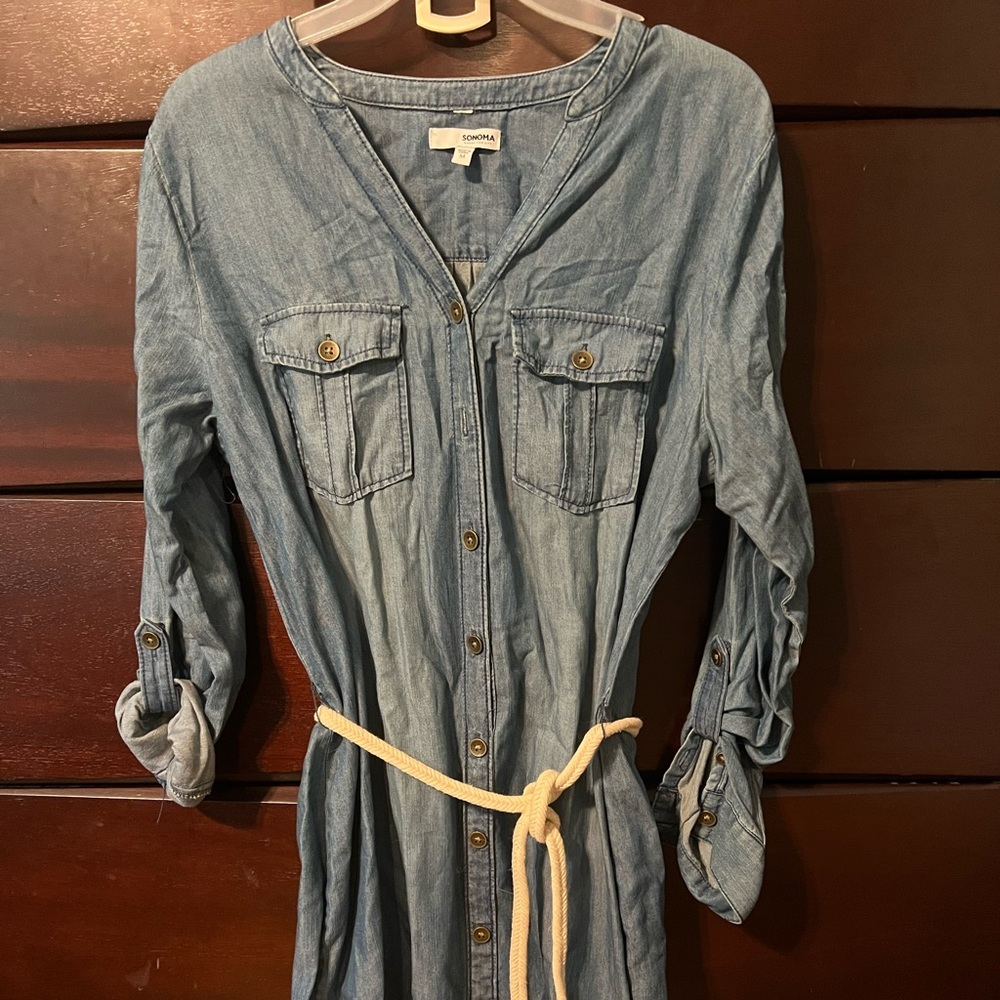 Trendy Denim look dress size Med NWT